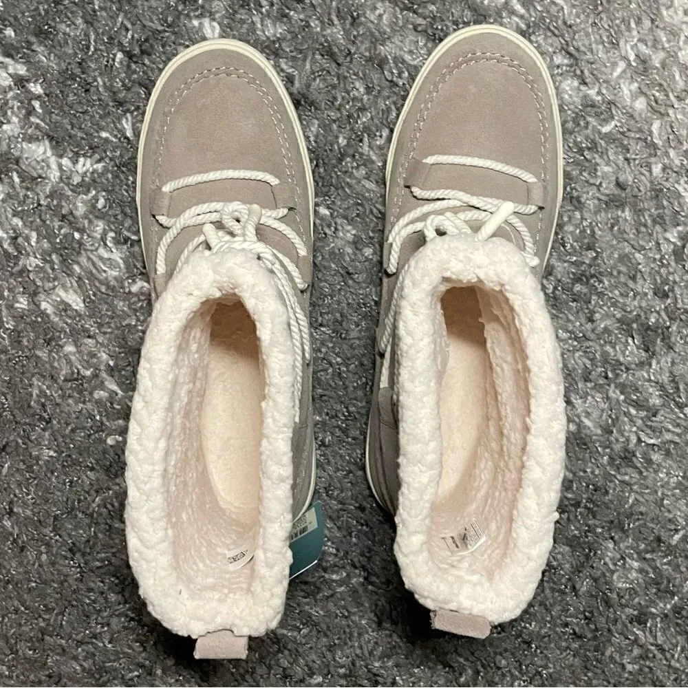 NIB TOMS Alpine Winter Leather Booties